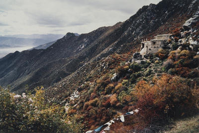 Hamish Horsley; Hermitage near Samye Monastery, Central Tibet, 1987; 1987; 1997/2/22