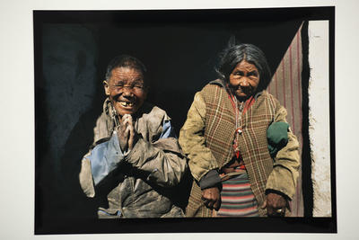 Hamish Horsley; Old Couple, Choglamsar refugee camp, Ladkah, 1995; 1995; 1997/2/40